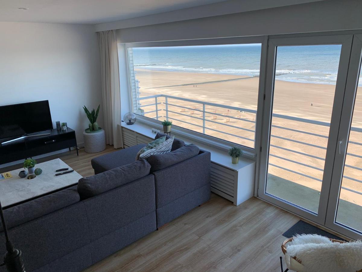 Beach Loft 9 Luxury Appartment With Ocean View Blankenberge Exterior photo